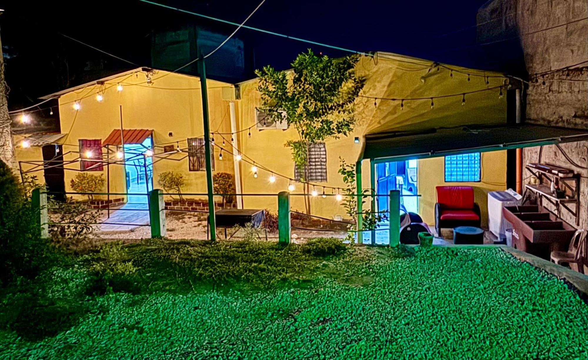 Hostal Inn 1 Flores Luaran gambar